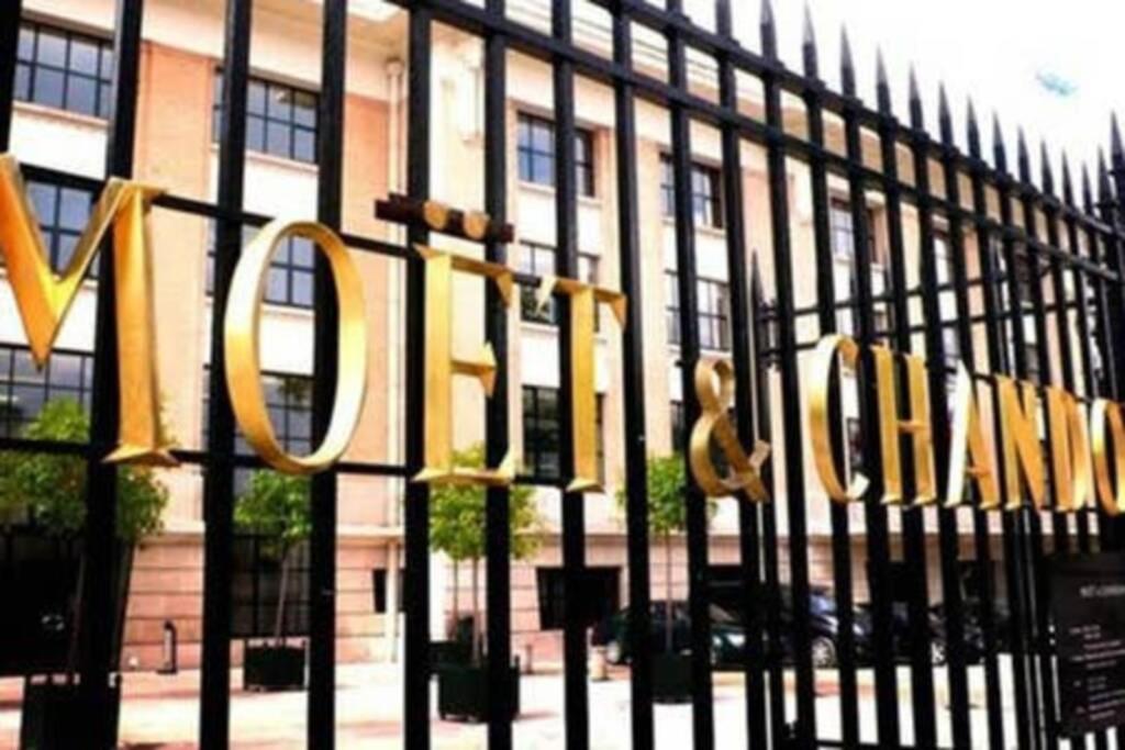 Suite Premium Le Figaro 2 Épernay Zewnętrze zdjęcie