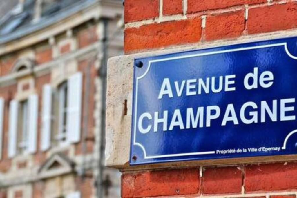 Suite Premium Le Figaro 2 Épernay Zewnętrze zdjęcie